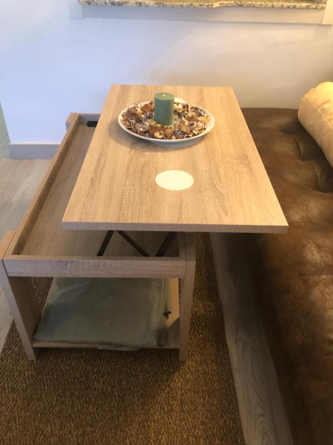 Apartamento totalmente reformado con piscina y jardines al lado de la playa de la Carihuela Torremolinos Exterior foto
