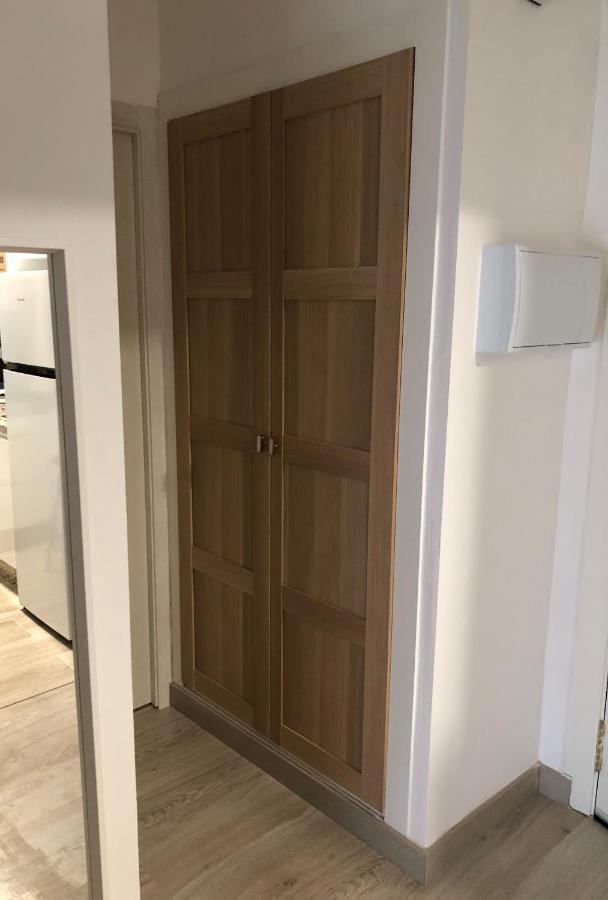 Apartamento totalmente reformado con piscina y jardines al lado de la playa de la Carihuela Torremolinos Exterior foto